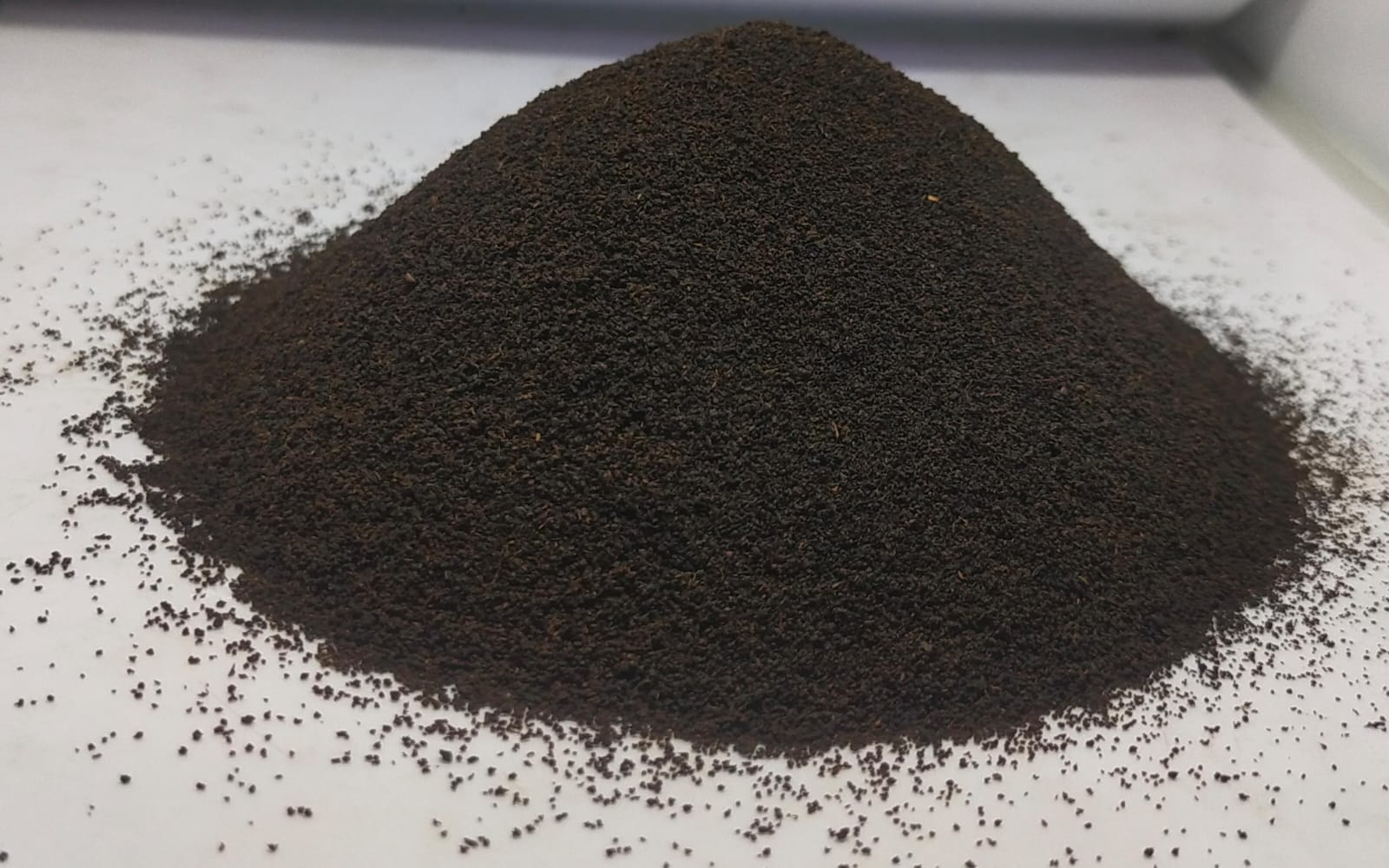 PD (PEKOE DUST)